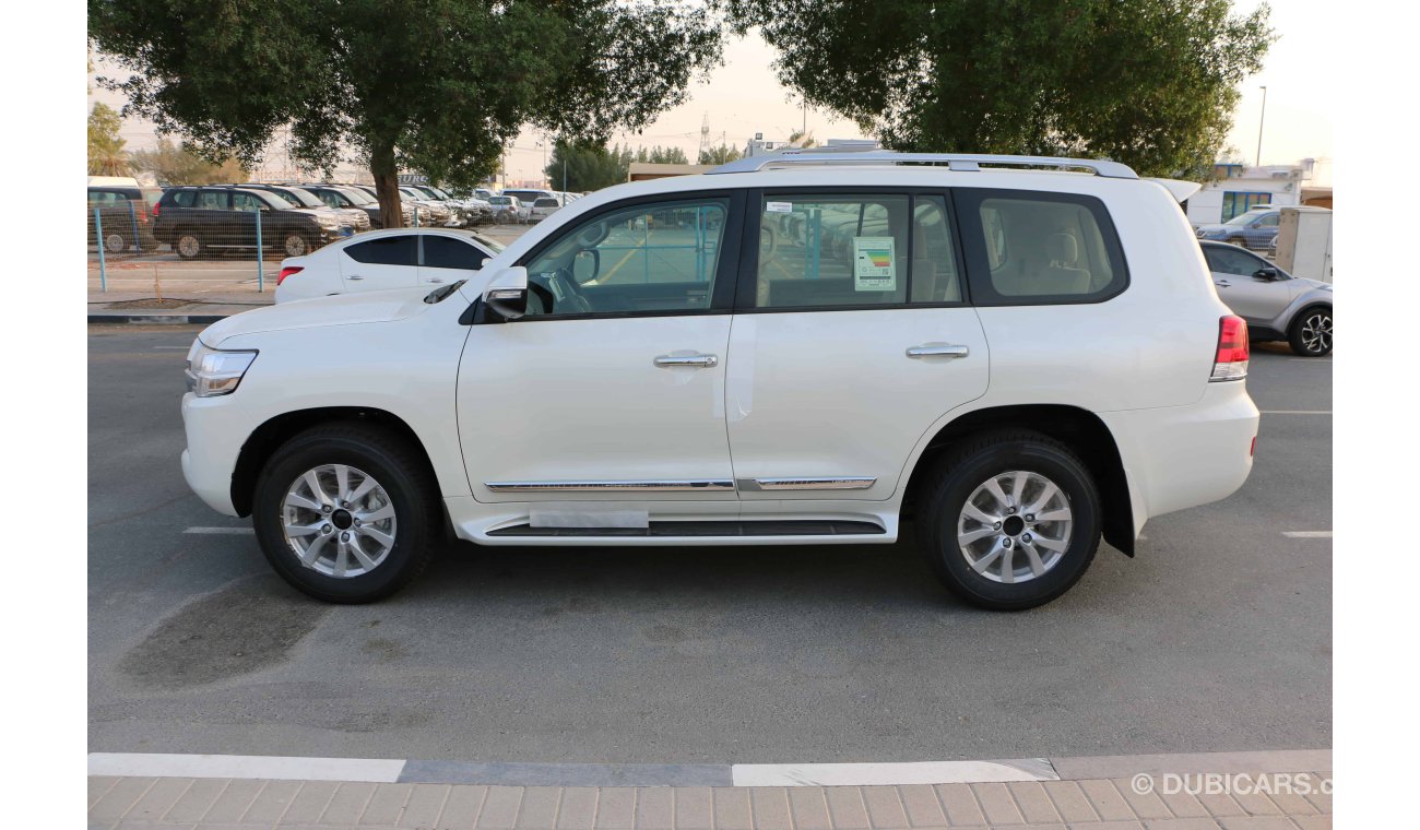 Toyota Land Cruiser 4.5L Diesel V8 GXR | Sunroof | Fabric Seats | Auto Seats