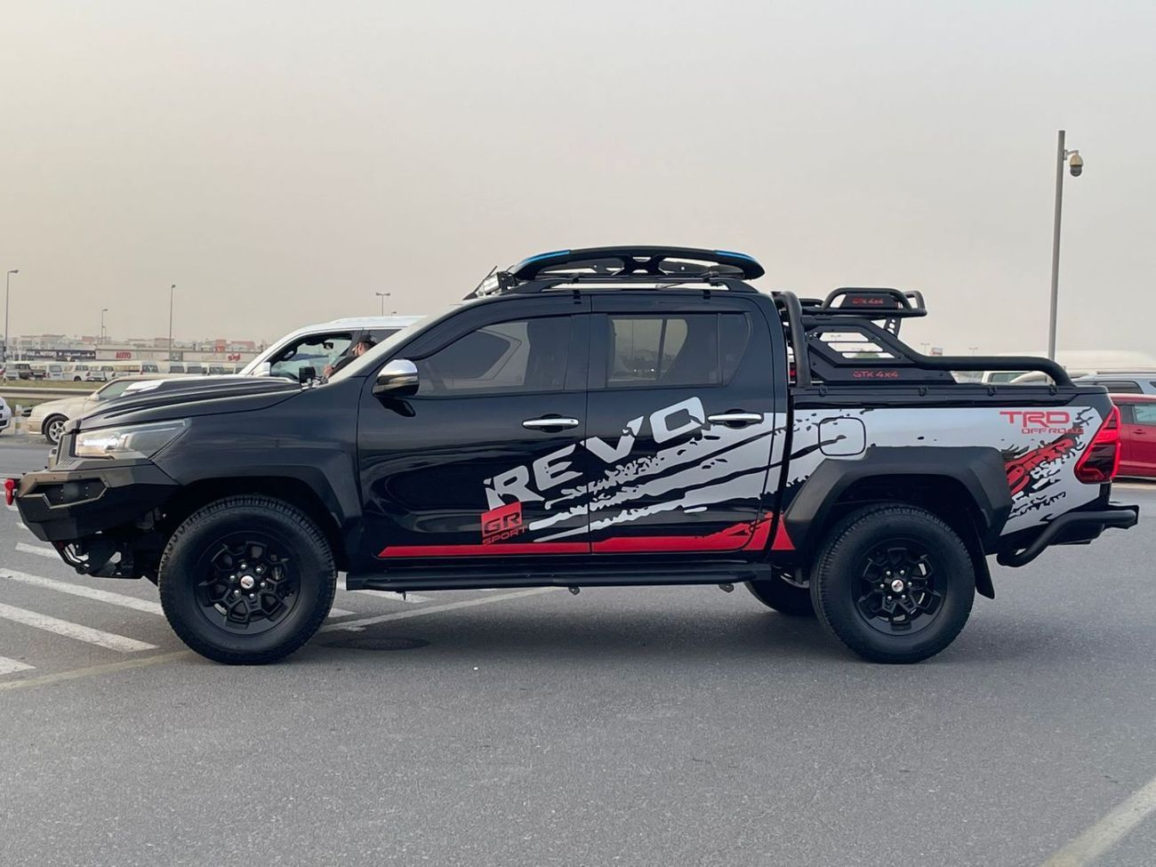 Toyota Hilux 2021 Toyota Hilux Revolution Edition Off road Package Full Option - 2.7L V4 AWD 4x4 - Full Bullbar A