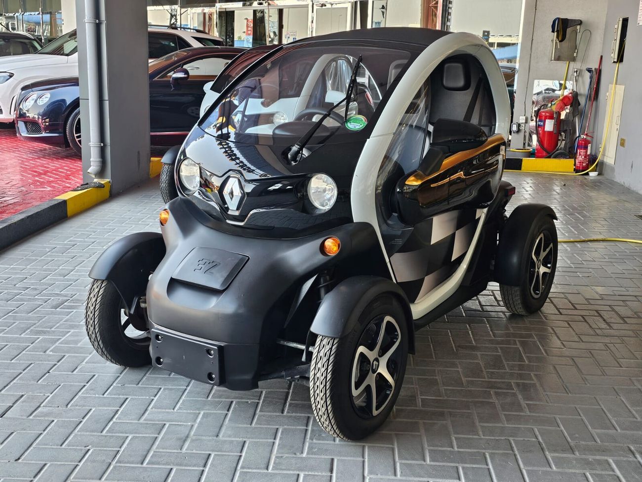 Renault Twizy ELECTRIC VEHICLE / LOW MILEAGE/ LOT#34593