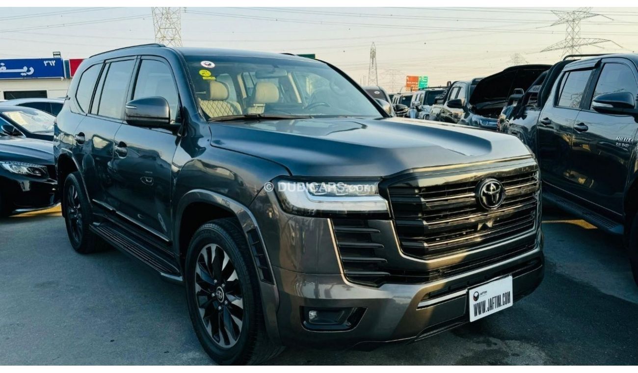 Toyota Land Cruiser 2014 | LHD | MODIFIED TO LC300 2023 MODEL | BEIGE LEATHER INTERIOR | 360 VIEW CAMERA