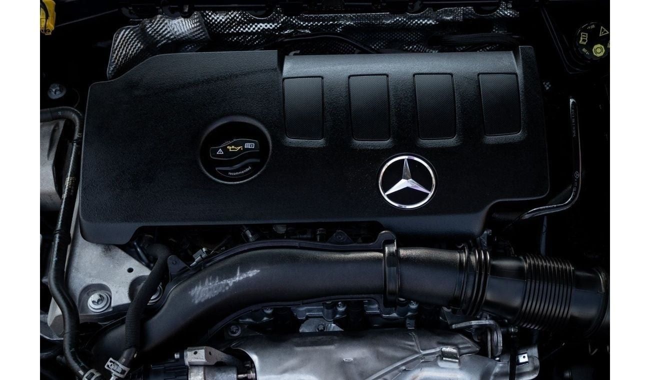 Mercedes-Benz CLA 250 Premium + 2.0L Mercedes-Benz CLA250 2022 GCC under Agency Warranty with Flexible Down-Payment.