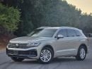 Volkswagen Touareg Comfortline 3.0L VOLKSWAGEN TOUAREG 2024 GCC // UNDER WARRNTY // LOW MILEAGE // PERFECT CONDITION