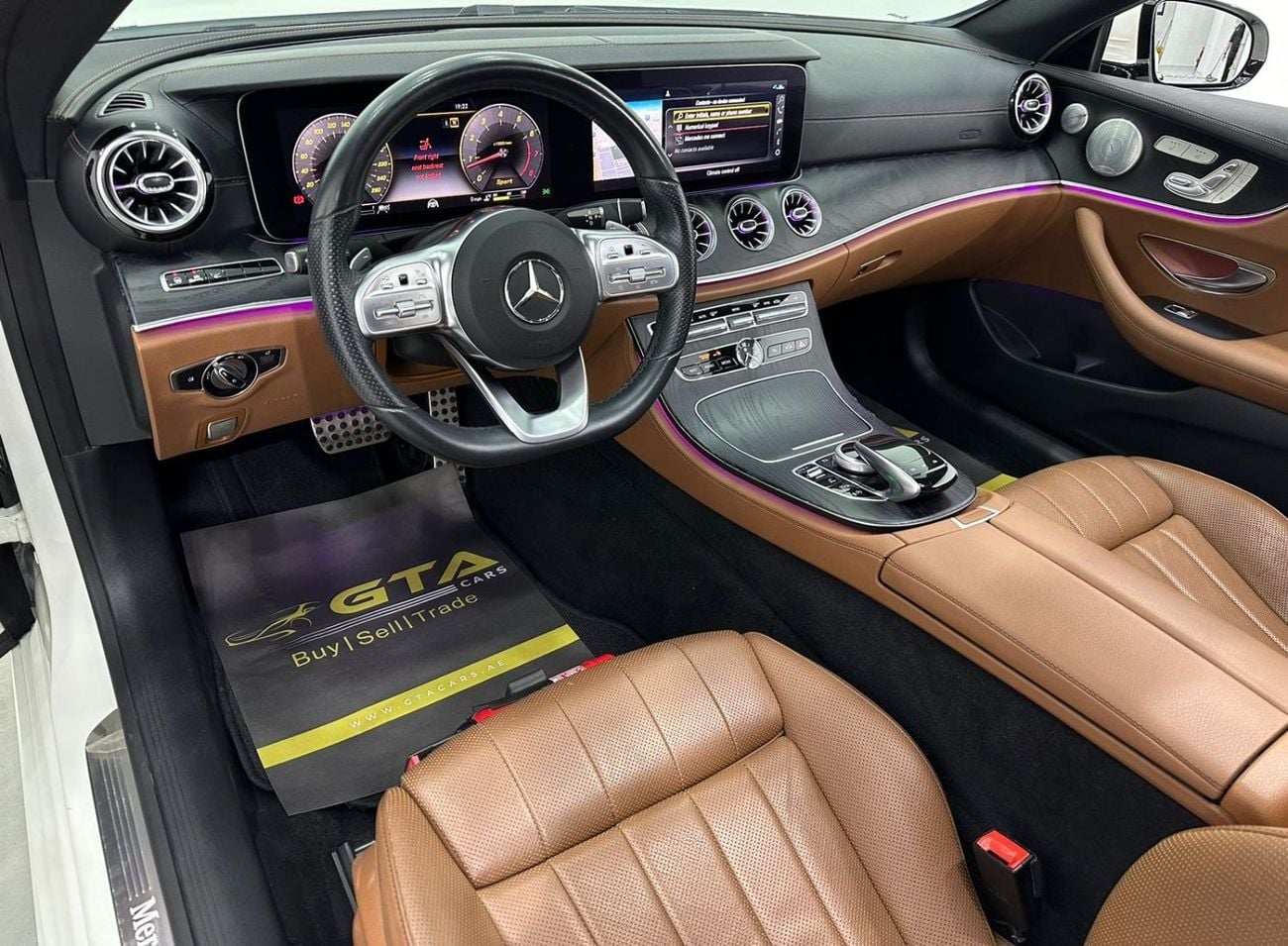 Mercedes Benz E300 2019 Mercedes Benz E300 AMG Coupe, Warranty, Full Mercedes Service History, Full Options, GCC