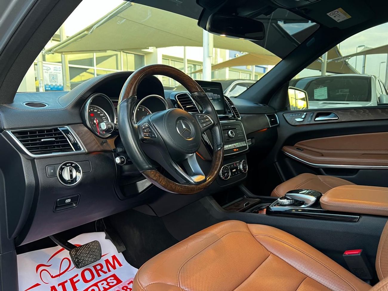 Mercedes-Benz GLS 500 Mercedes benz GLS500 Model 2016 Gcc specs