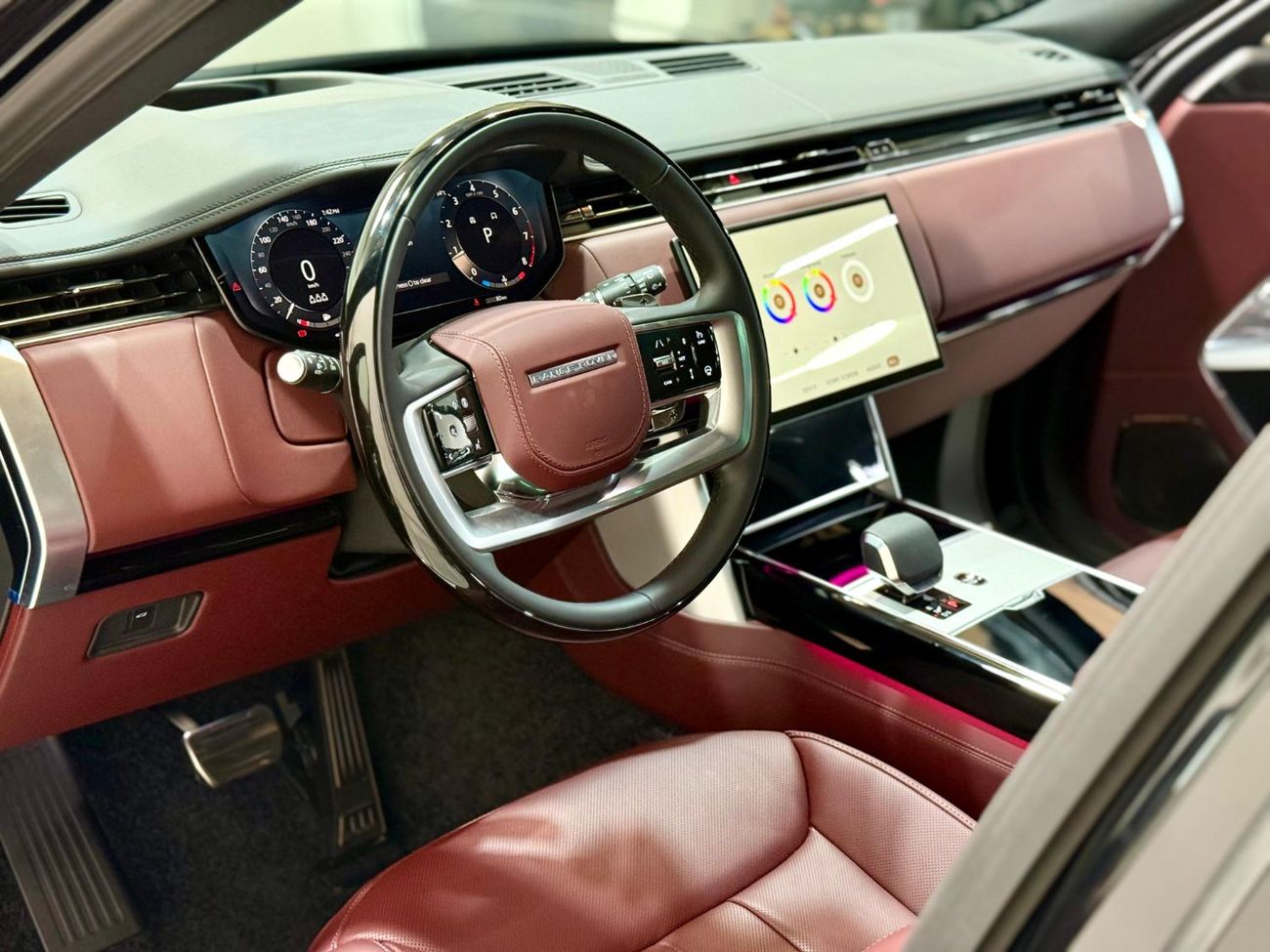 Land Rover Range Rover V8 AUTOBIOGRAPHY 2025