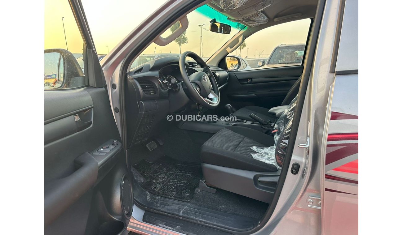 تويوتا هيلوكس TOYOTA HILUX 2.4 AT DIFFLOCK SILVER 2023