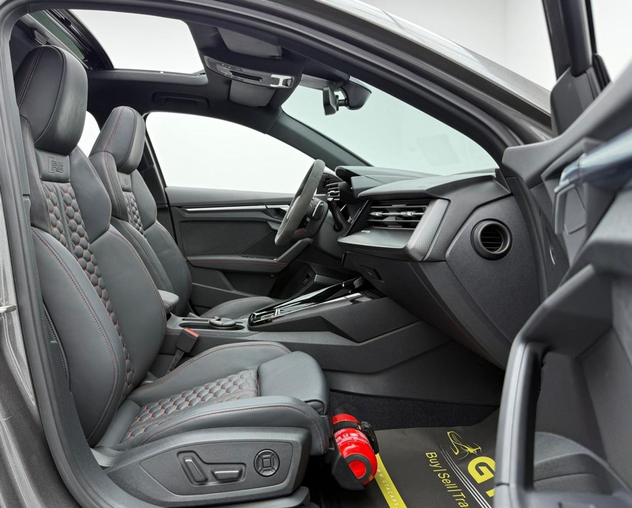 Audi RS3 TFSI quattro 2.5L Sportback 2023 Audi RS3, 2026 Audi Warranty, 2028 Audi Service Pack, Full Service