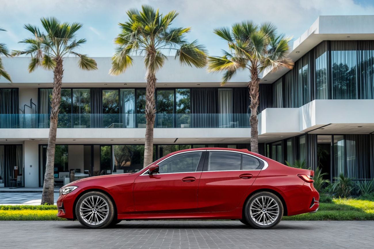 بي أم دبليو 330i 330i | 1,900 P.M | 0% Downpayment | FULL BMW HISTORY!