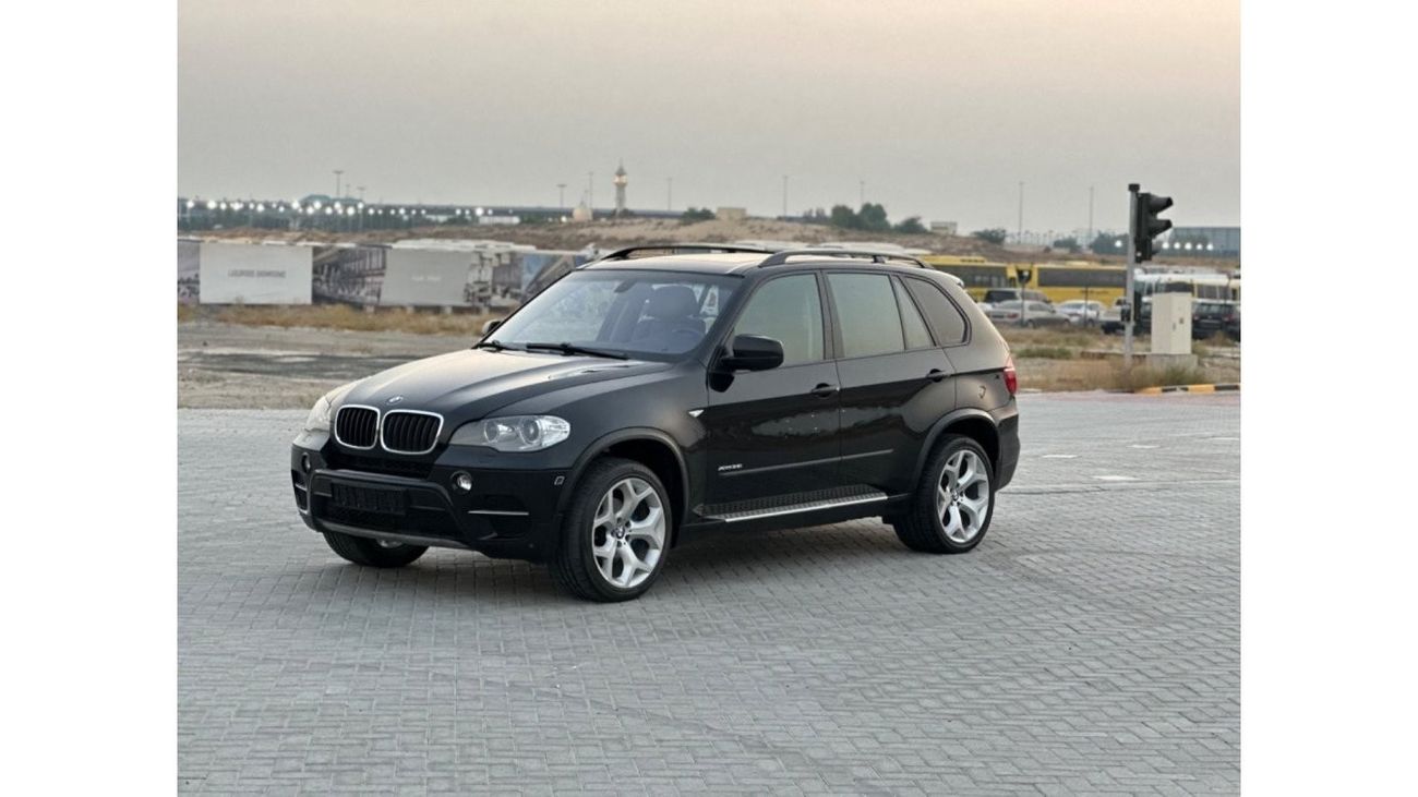 بي أم دبليو X5 xDrive 35i موديل 2012 خليجي فل مواصفات بانوراما وتحكم كهربي كأمل