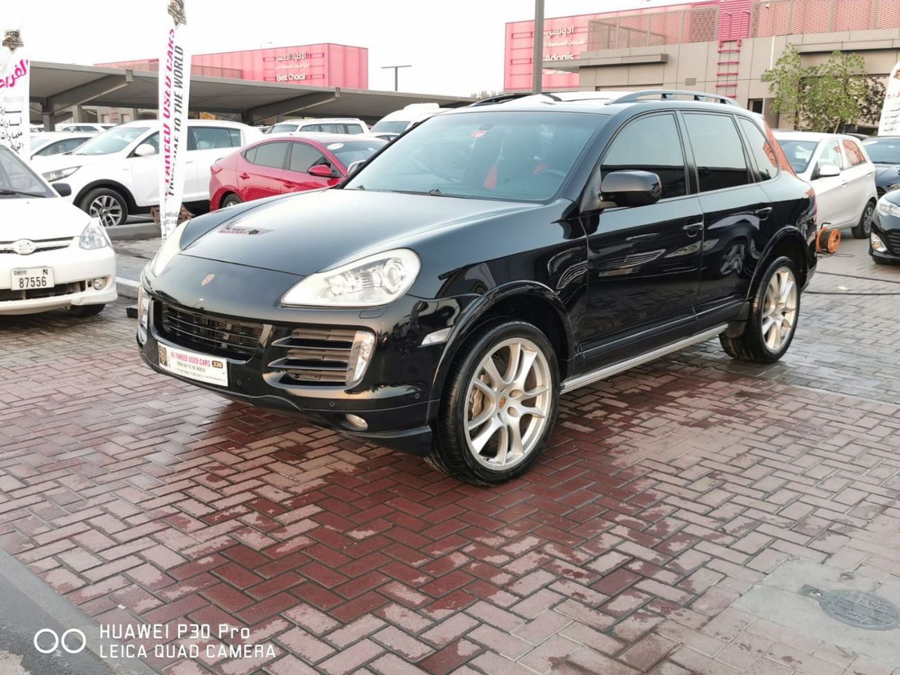 بورش كايان in excellent condition and requires no expenses