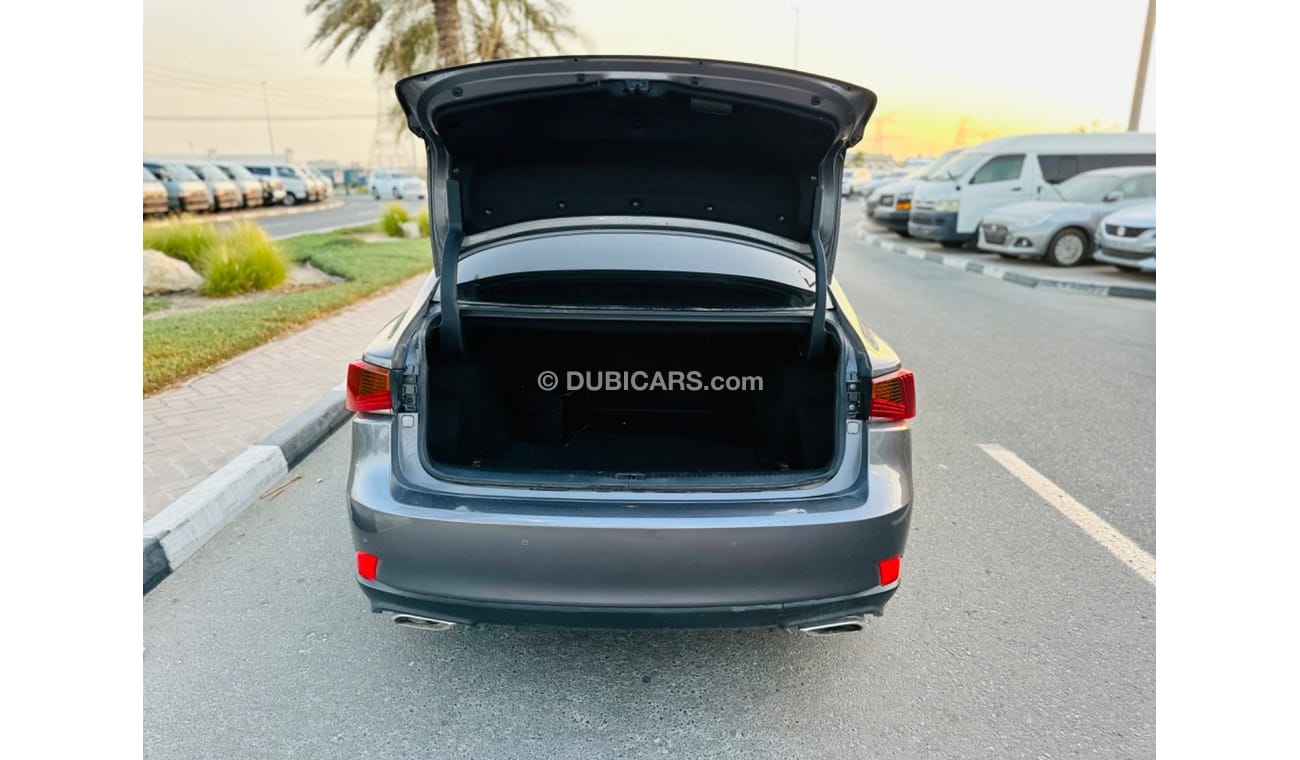 Lexus IS300 Full option, Right hand drive