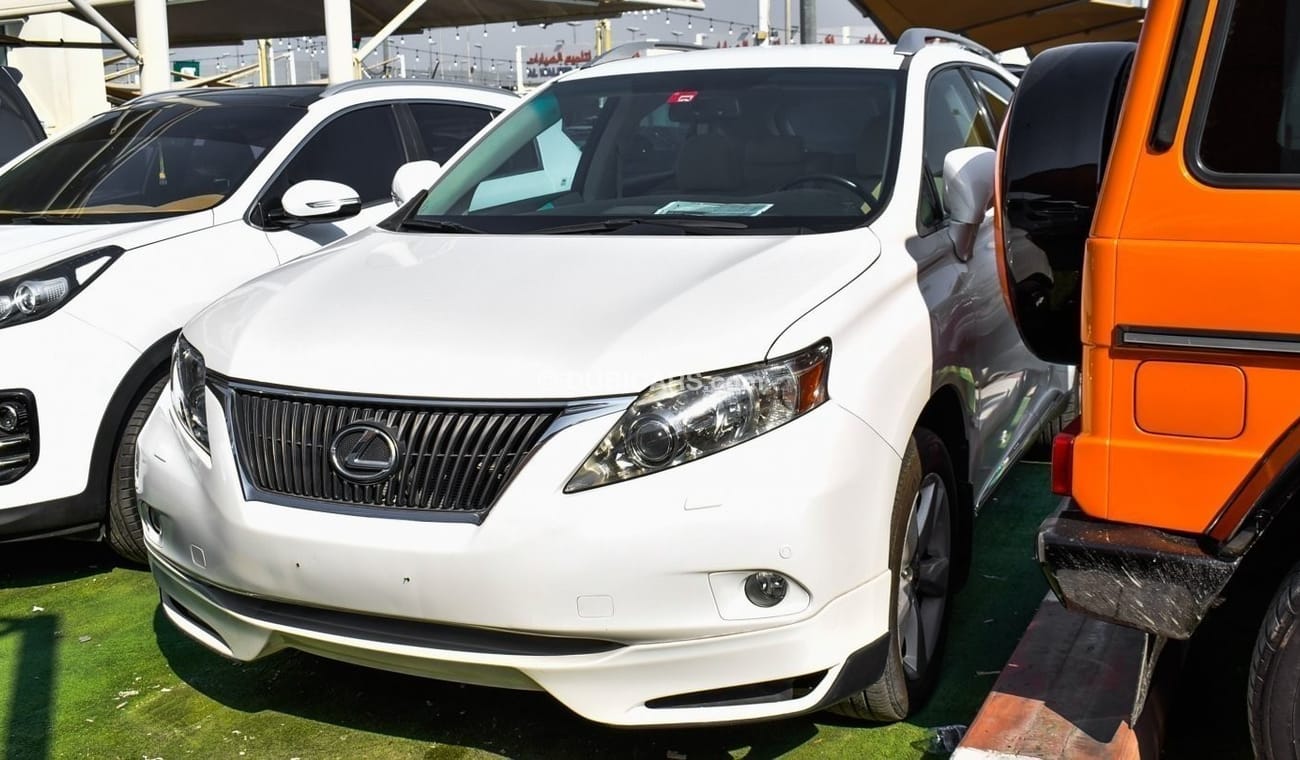 Used Lexus RX350 2012 for sale in Sharjah - 697875