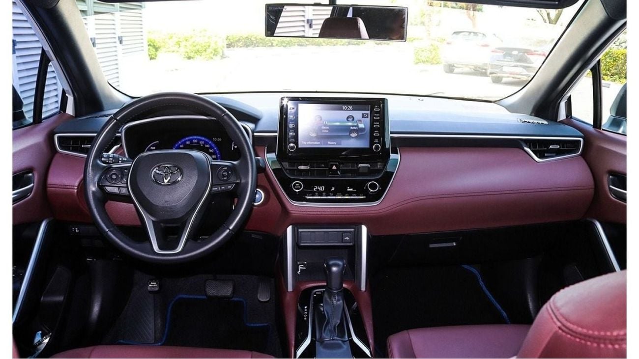 Toyota Corolla Cross SLIGHTLY USED UNDER WARRANTY GCC SPECS