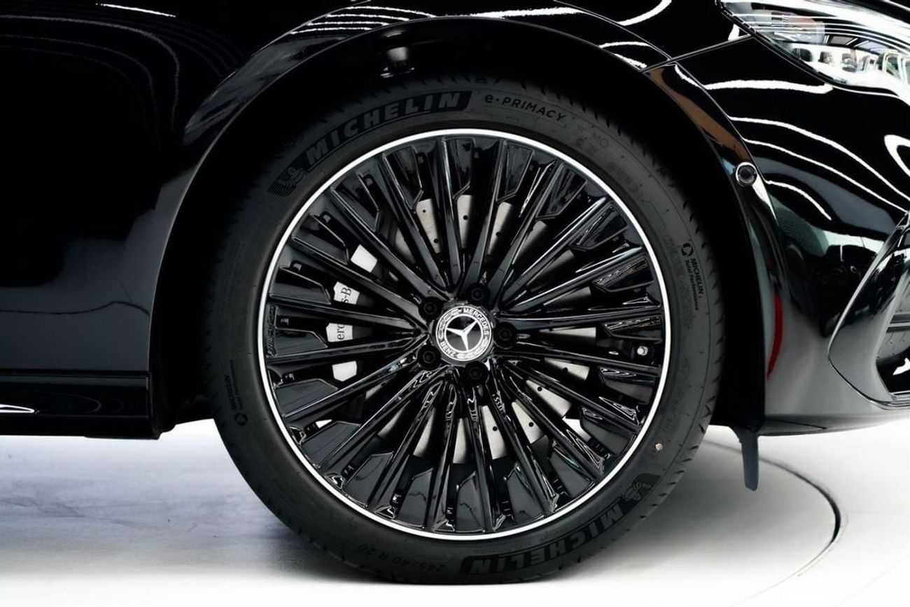 مرسيدس بنز E300 Mercedes-Benz E 300 | 2025 GCC 0km | Agency Warranty | AMG Package