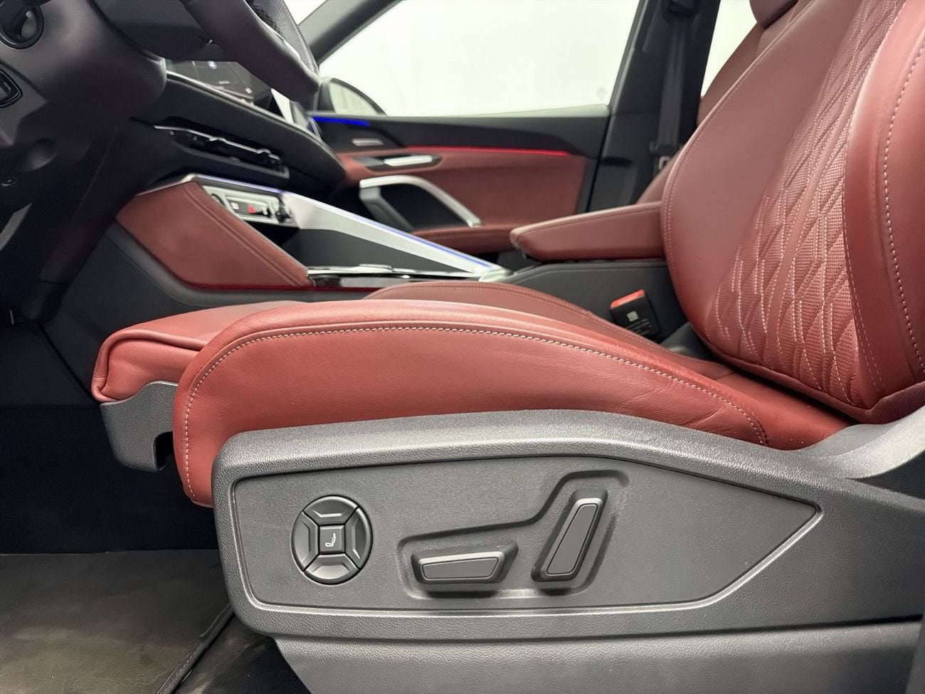 Audi SQ5 Sportback TFSI quattro 3.0L 367hp (Ref# 37042)