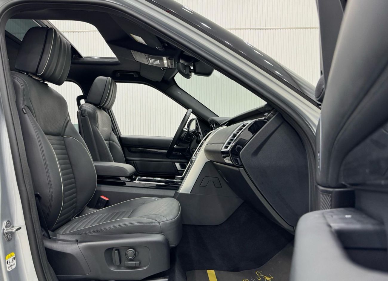 Land Rover Discovery HSE 3.0L (335 HP)