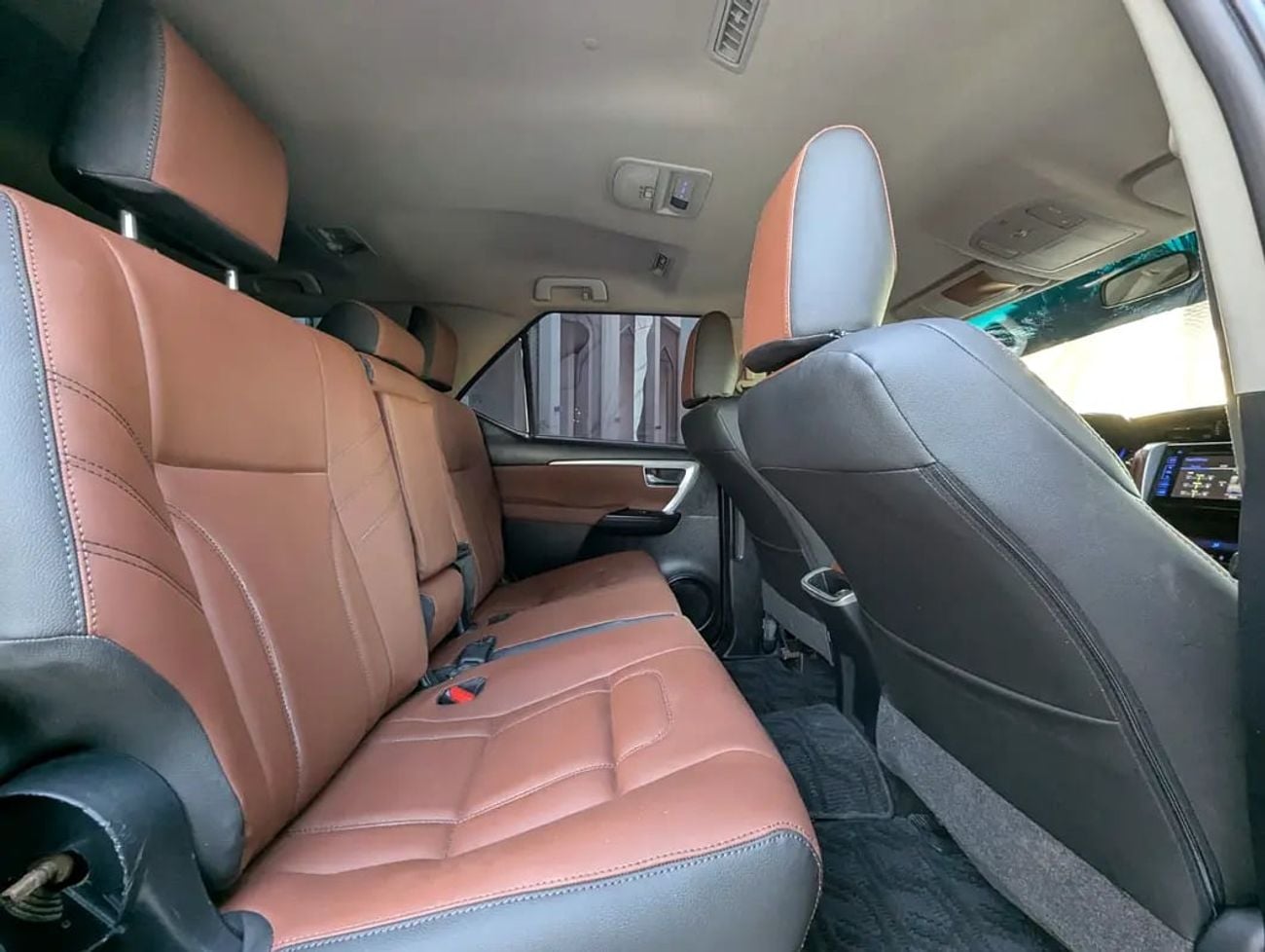 تويوتا فورتونر FACELIFTED GXR V6 4.0L GCC IN EXCELLENT CONDITION