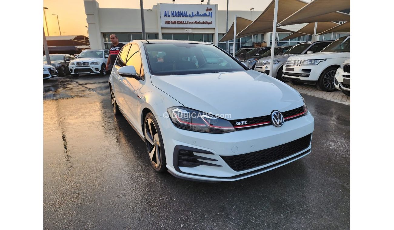 Volkswagen Golf Volkswagen Golf GTI P1 _Gcc_2018_Excellent_Condition _Full option