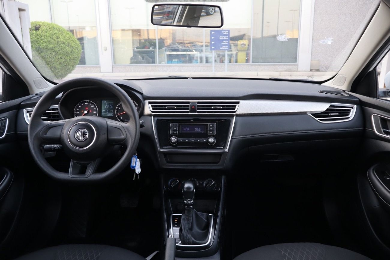 أم جي 5 Std 1.5L