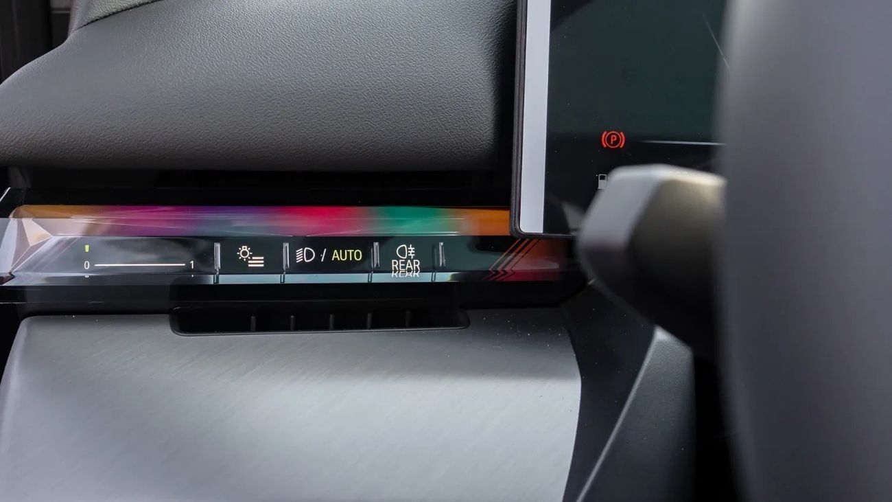 BMW 525 2026 | BMW 5 SERIES 525LI M SPORT [ EXPORT ONLY ]