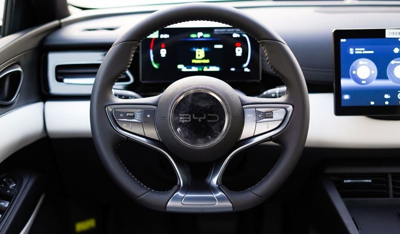 BYD Seal Premium BYD Seal 06 / 1.5L Hybrid / Range (2,100 Km) / Warranty & Service