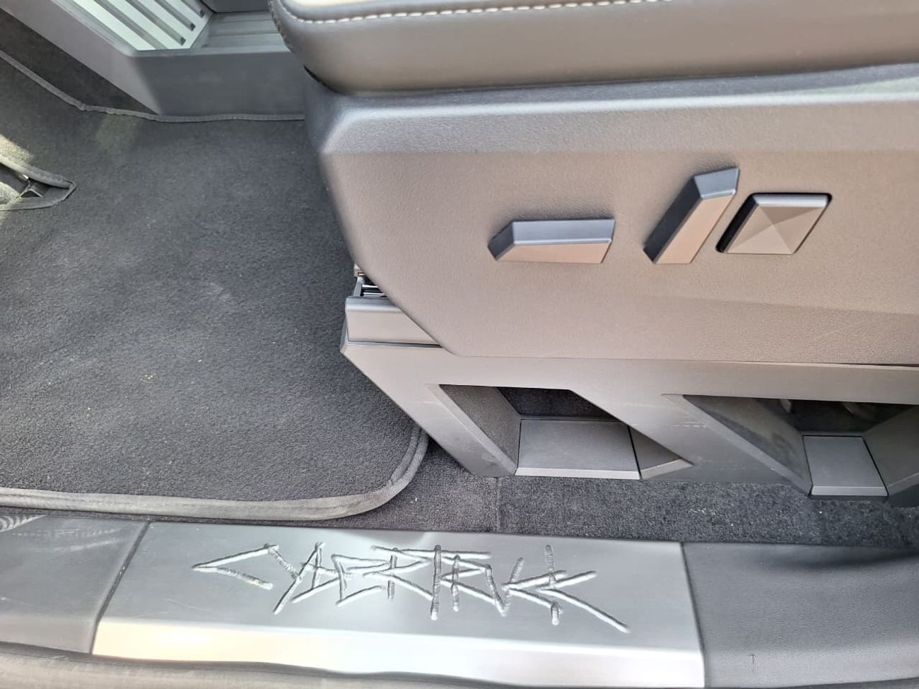 تسلا سايبرتراك Cyberbeast