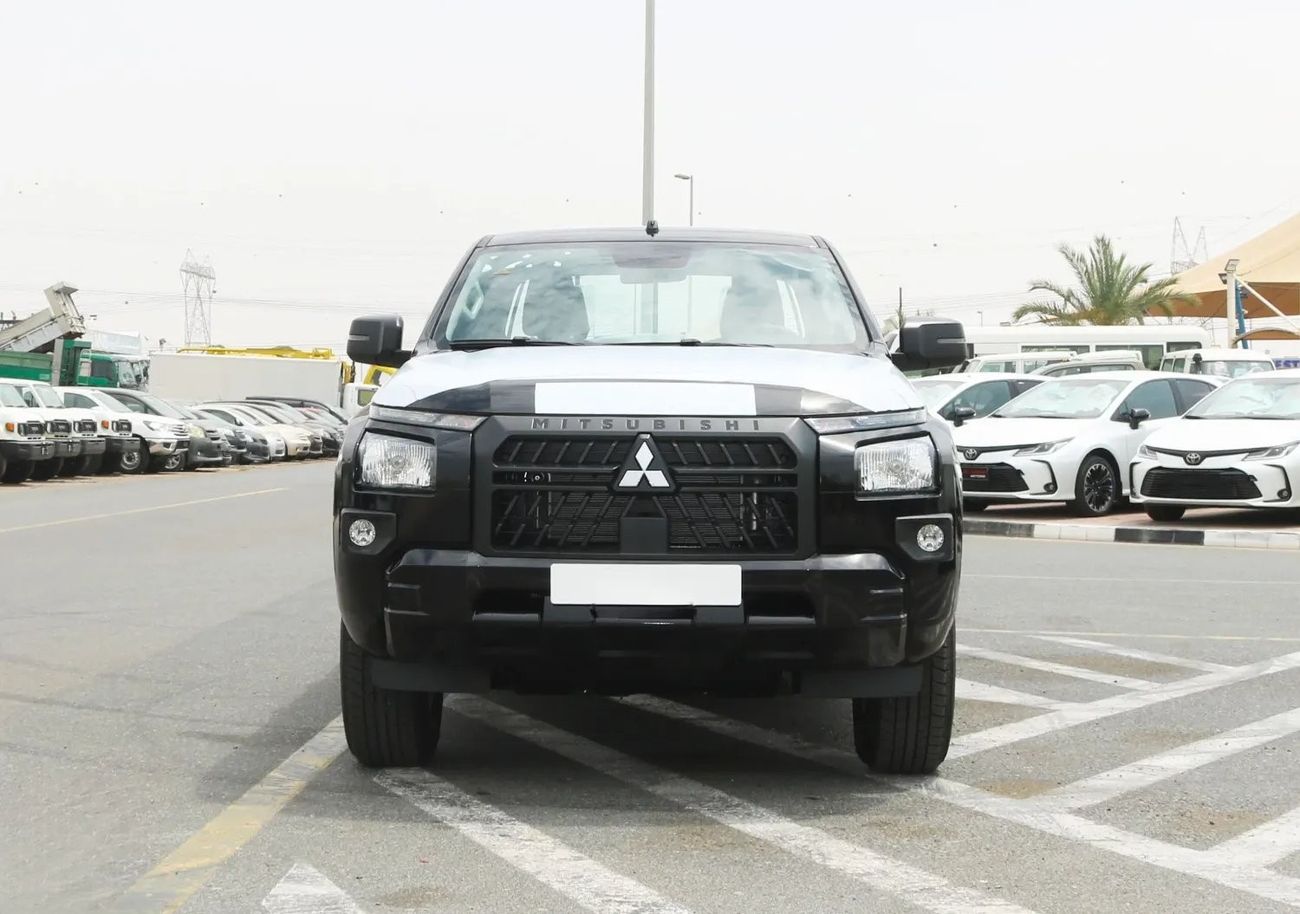 ميتسوبيشي L200 Triton GLX 4WD 2.4L Petrol MT High Line