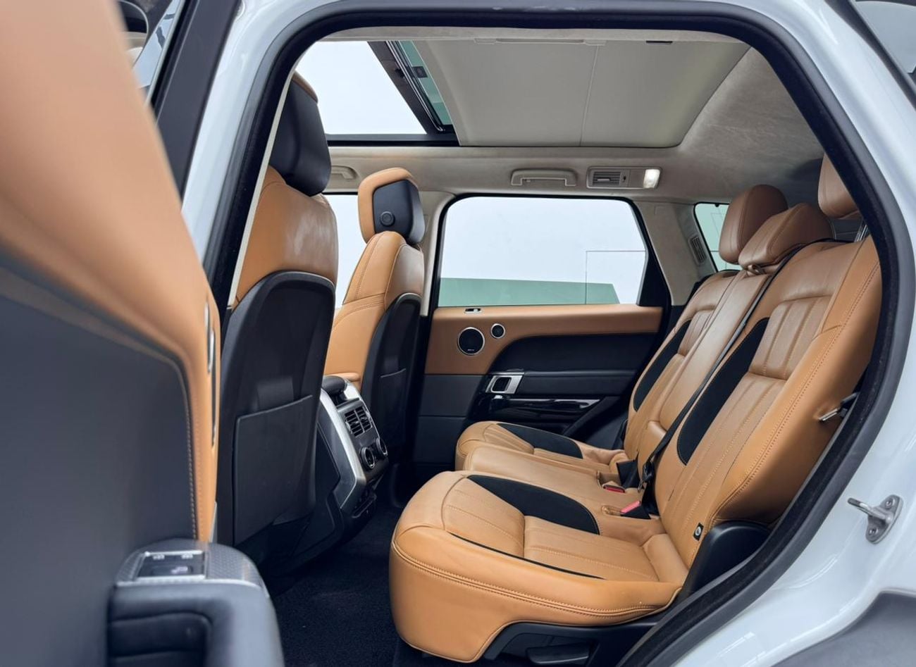 Land Rover Range Rover Sport 2022 Range Rover Sport HSE Dynamic, Range Rover Service History, 10/2027 Range Rover Warranty, GCC