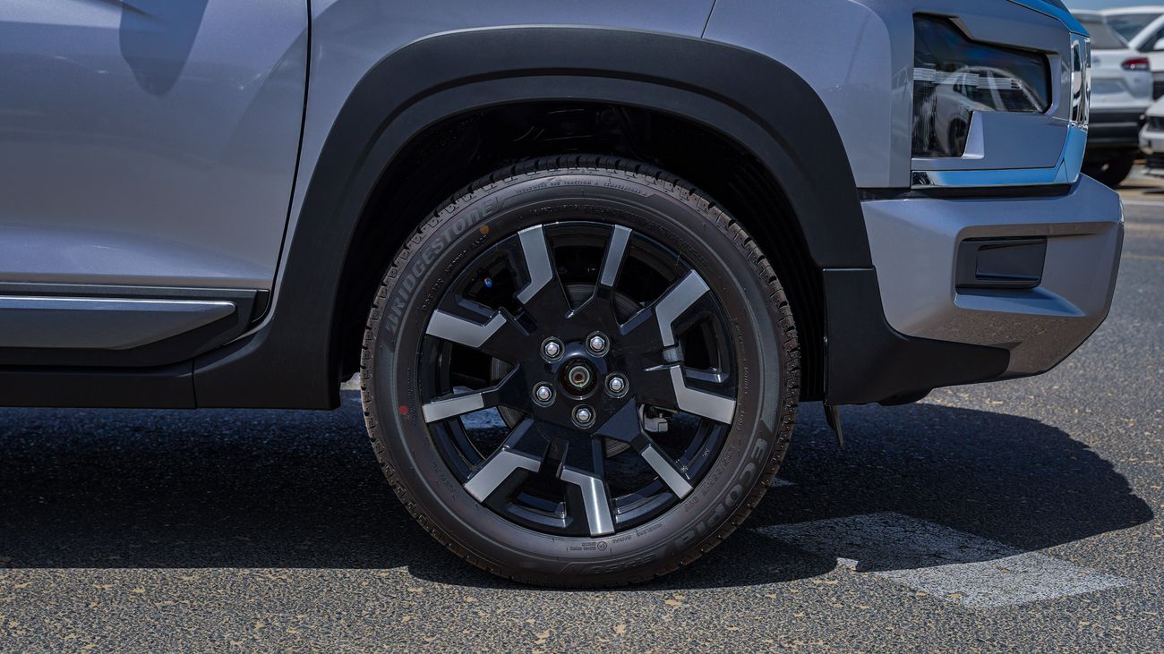 Mitsubishi Xpander Cross