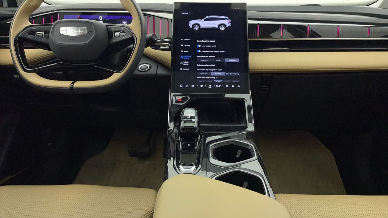 جيلي ستارراي 2L 2025 | 0 DP | 1163/Month | 30 Day Return | Service History