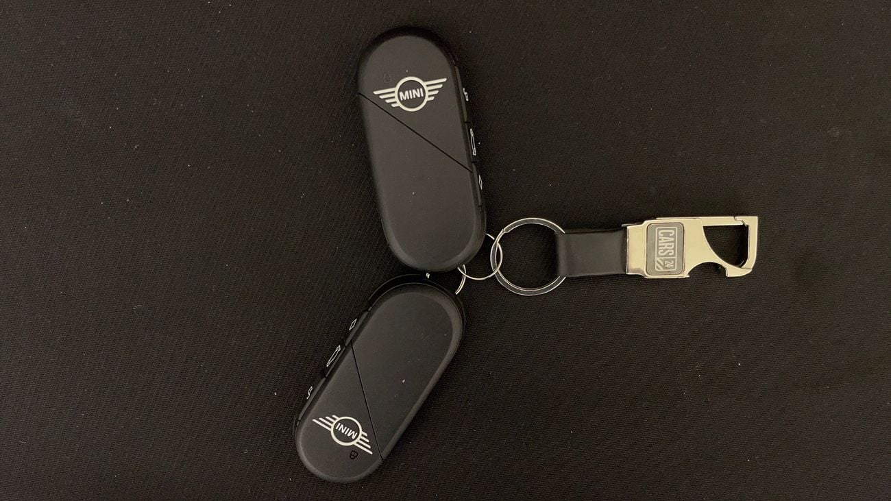 ميني كوبر كونتري مان STD 1.5 | بدون دفعة مقدمة | اختبار القيادة في المنزل