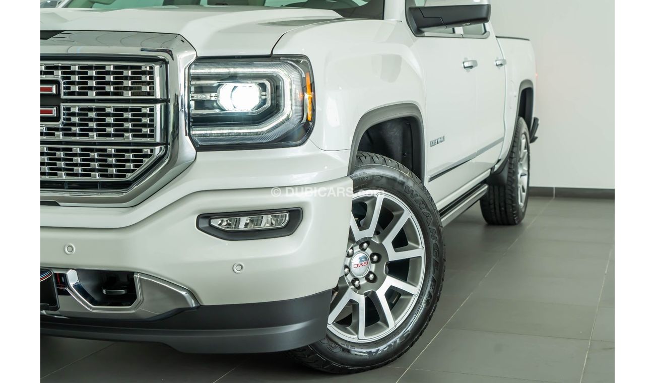 GMC Sierra 2018 GMC Sierra Denali 6.2L V8 / 5 Year GMC Service Pack & 5 Year GMC Warranty