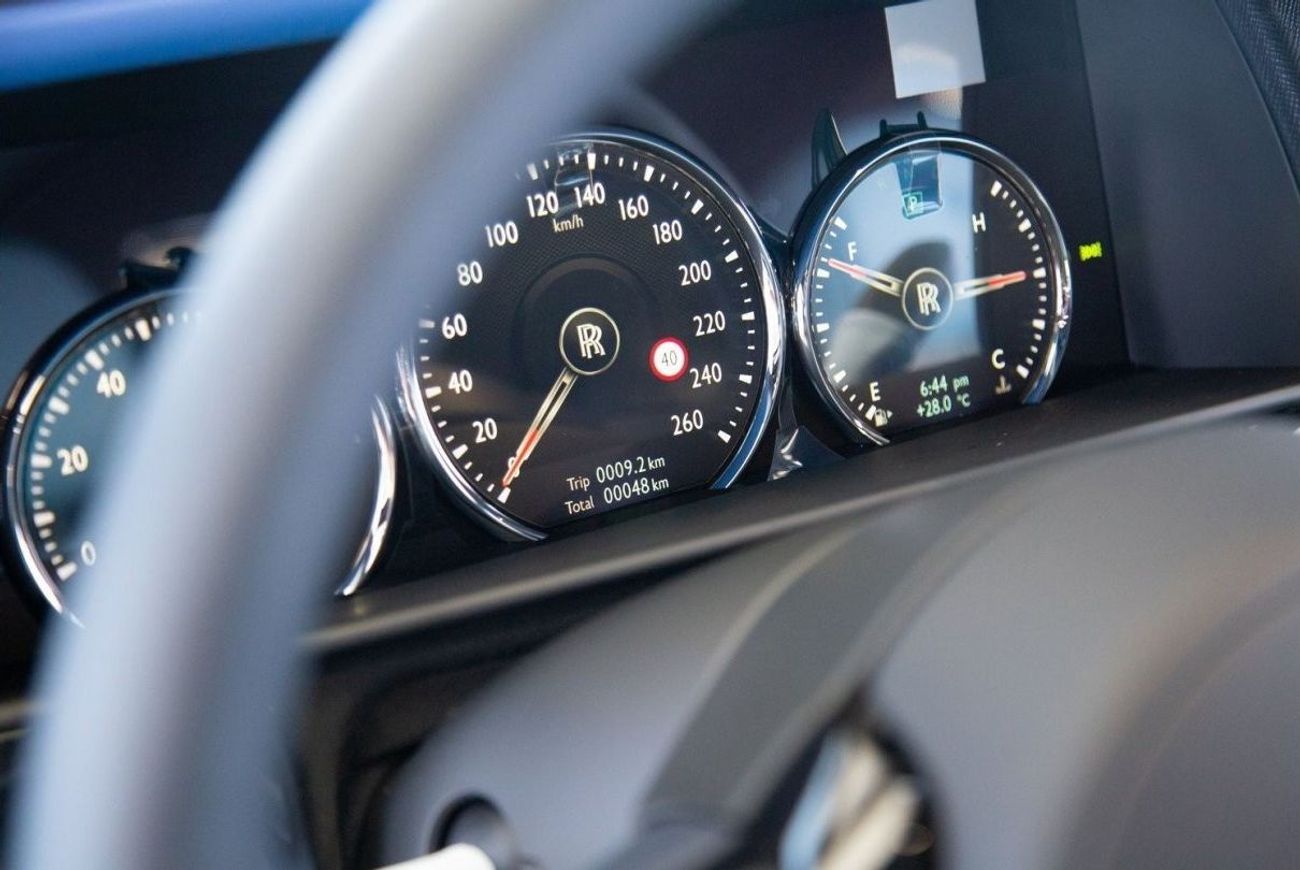 Rolls-Royce Cullinan BLUE SHADOW