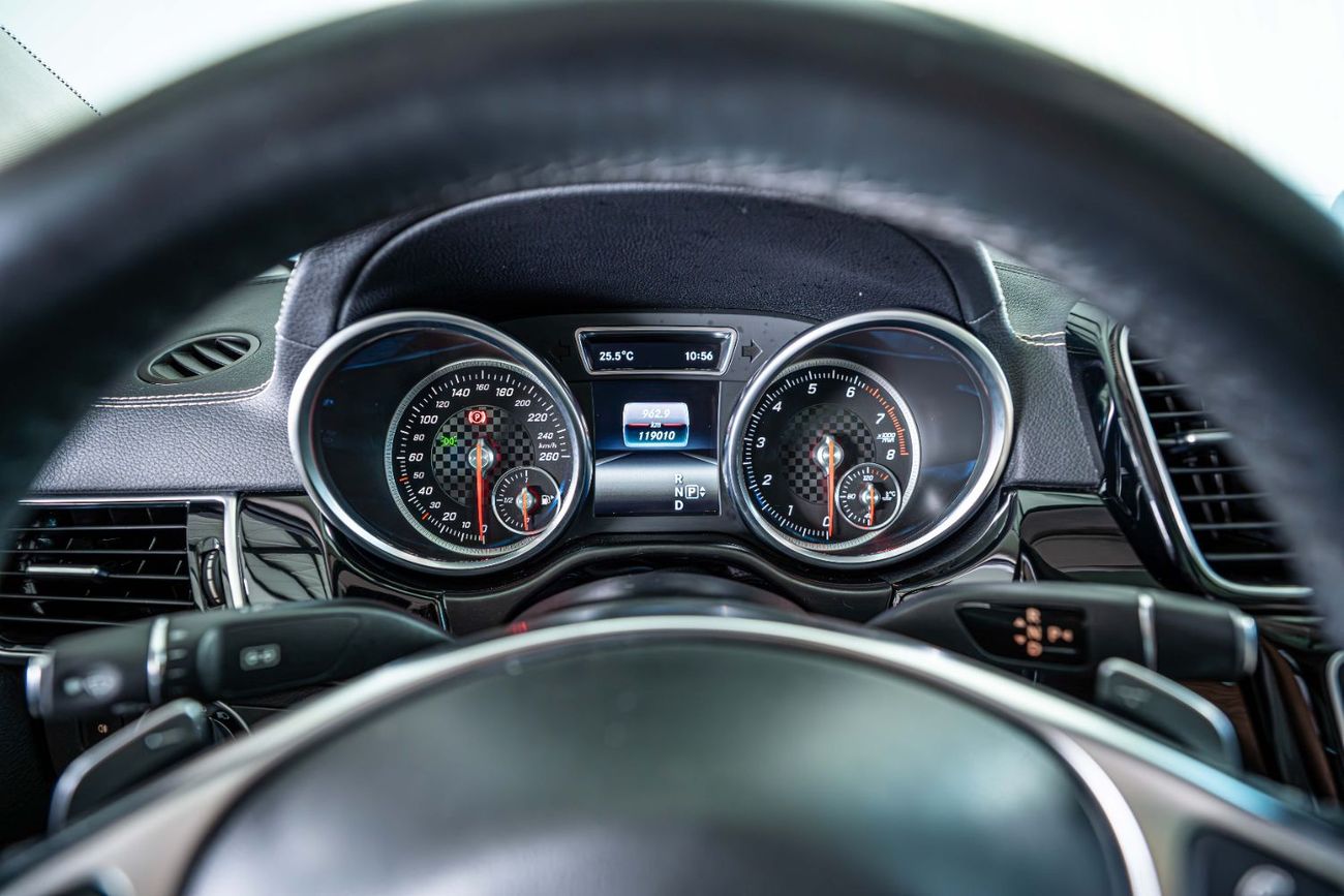 مرسيدس بنز GLE 43 AMG Coupe 3.0L