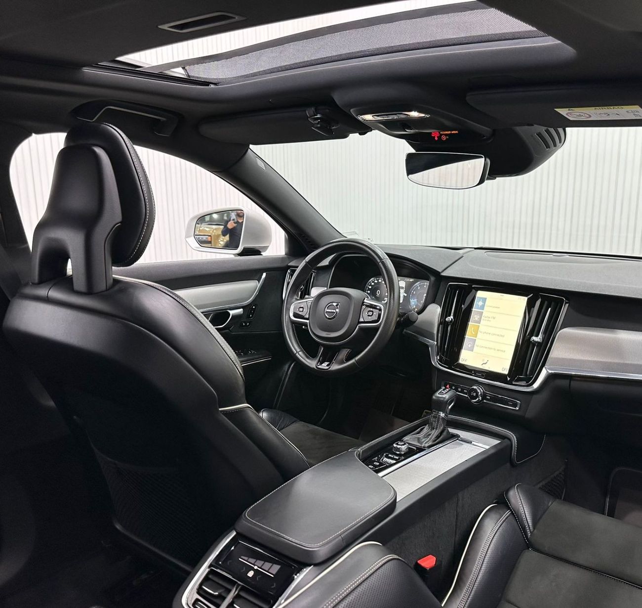 فولفو S90 R ديزاين 2018 Volvo S90 T6 R-Design, Warranty, Full Volvo Service History, Full Options, GCC