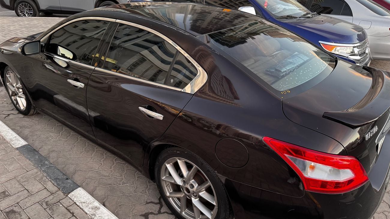 Nissan Maxima 3.5L V6 SL