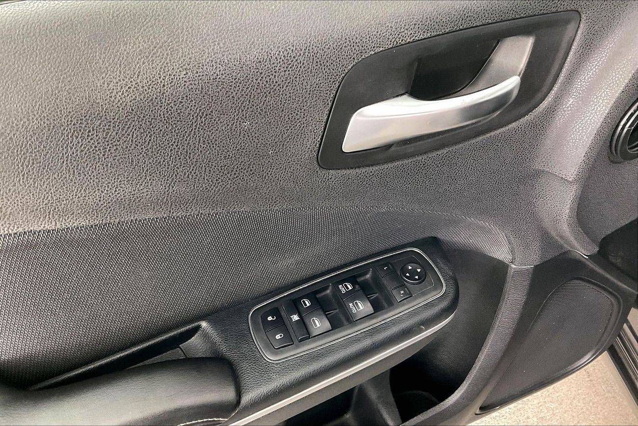 Dodge Charger SXT / SE | National Day Celebration | Guaranteed Warranty | 0 Down Payment