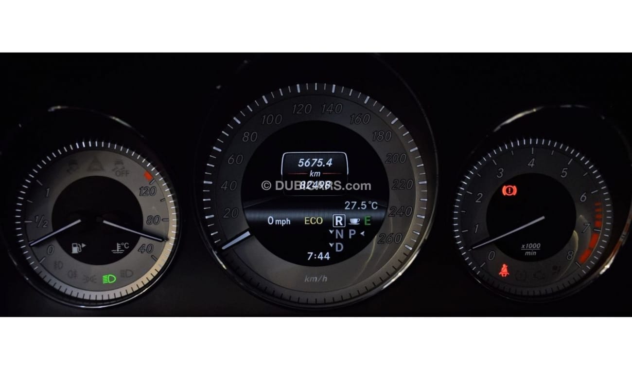 Mercedes-Benz GLK 350 EXCELLENT DEAL for our Mercedes Benz GLK 350 ( 2013 Model! ) in White Color! GCC Specs