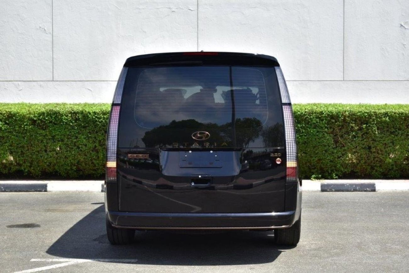 Hyundai Staria VIP 7 Seater