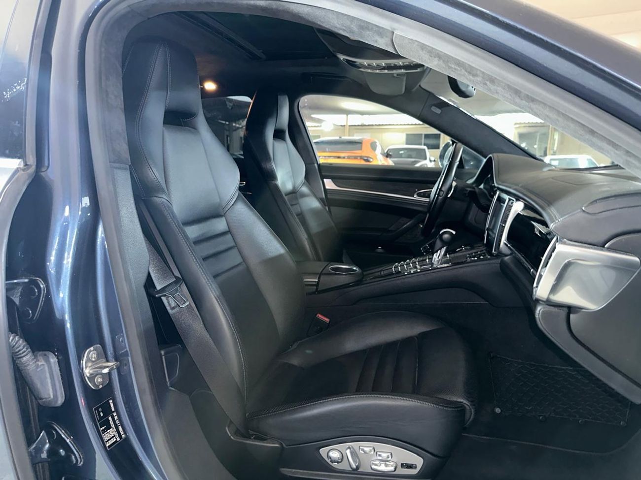 بورش باناميرا PORSCHE PANAMERA TURBO 2015 | FULL SERVICE HISTORY WITH PORSCHE | TWO KEYS | VERY HIGH SPEC