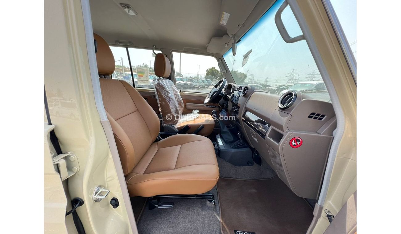 تويوتا لاند كروزر 70 2022 TOYOTA LANDCRUISER / 70 SERIES / 4.0L / 4WD/ 5 DOOR / FULL OPTION / GCC