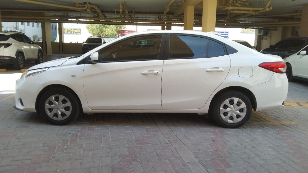 تويوتا يارس SE 1.5 | بدون دفعة مقدمة | اختبار القيادة في المنزل