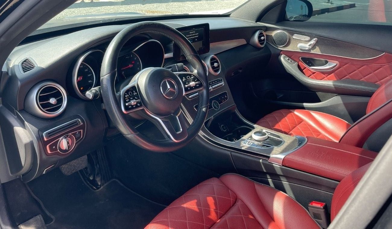 Mercedes-Benz C 300 Sport 2.0L (258 HP)