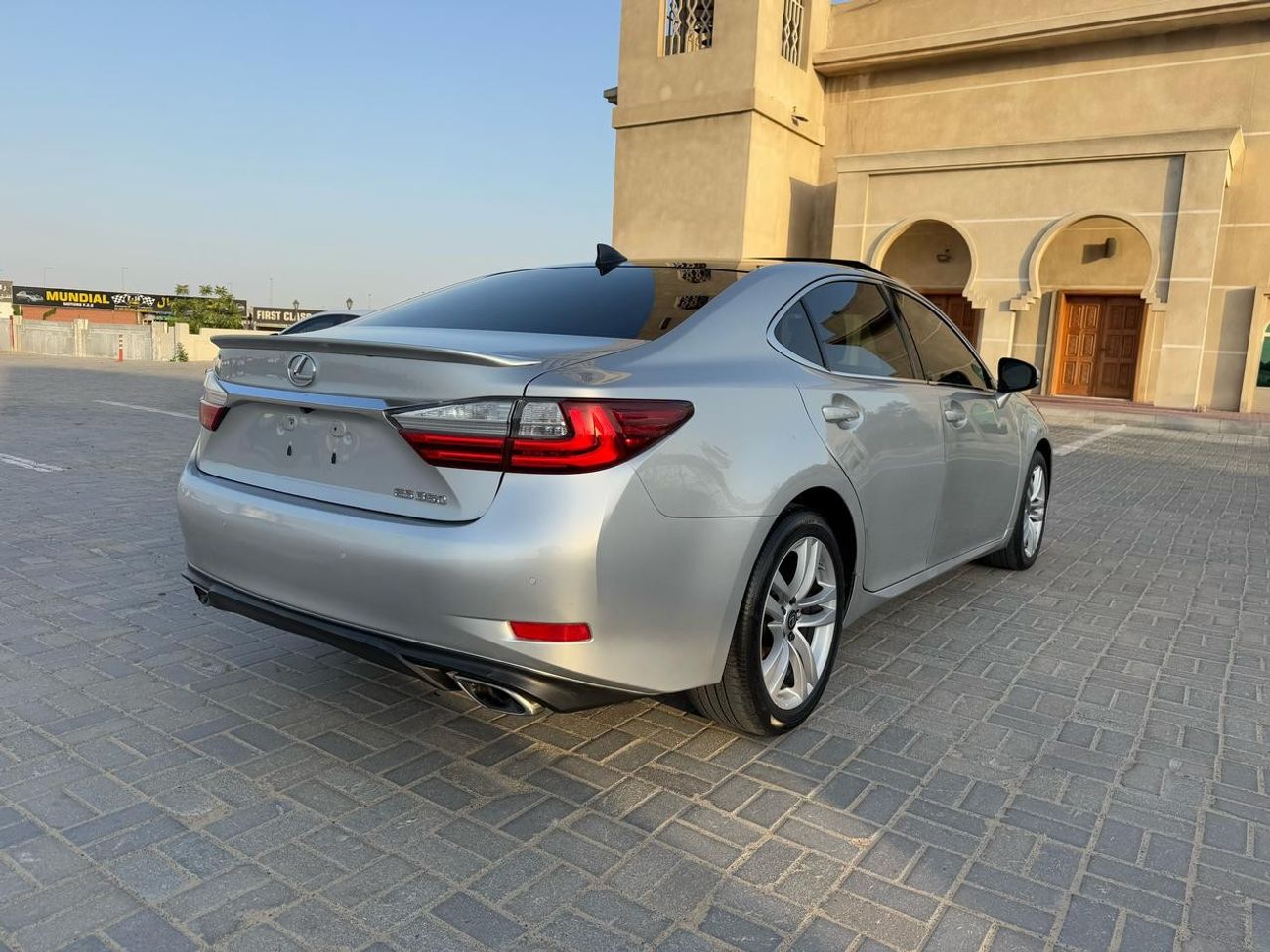 Lexus ES350 Lexus Es350 2016 panoramic