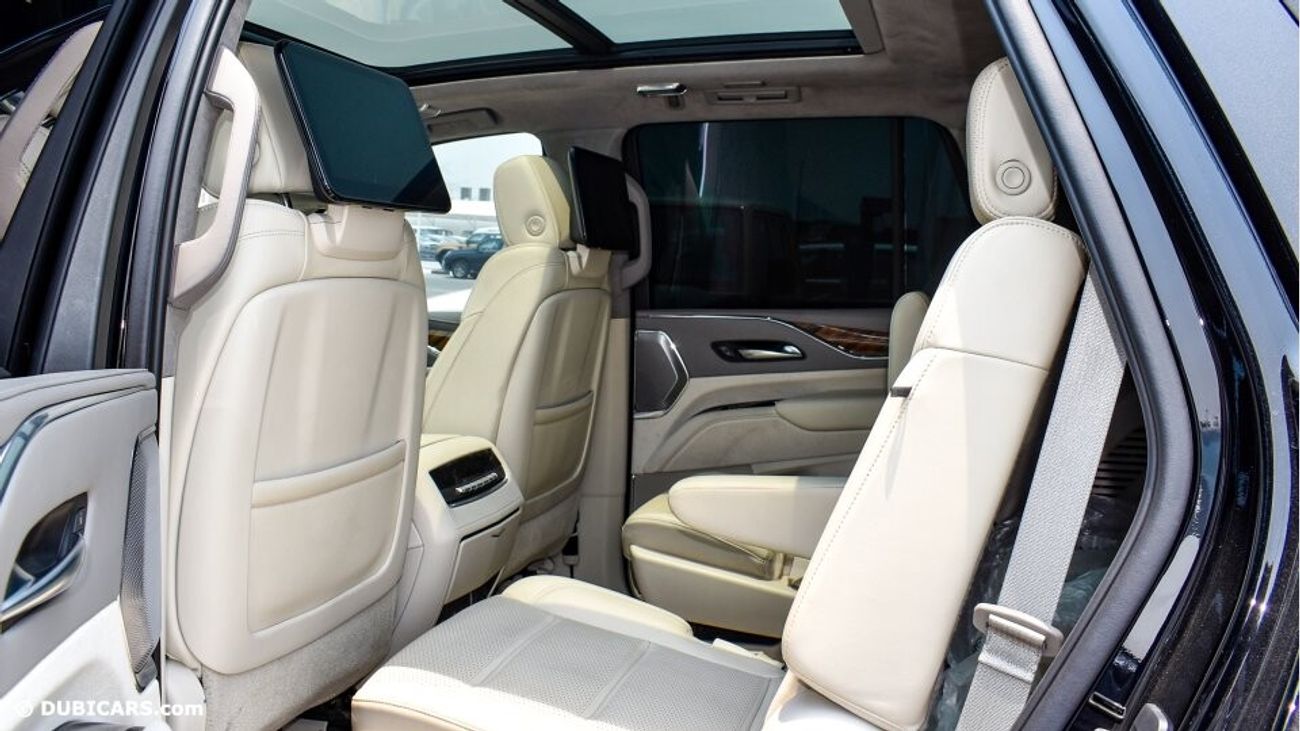 كاديلاك إسكالاد 6.2L Sport Platinum 600 Onyx Edition LOW MILES