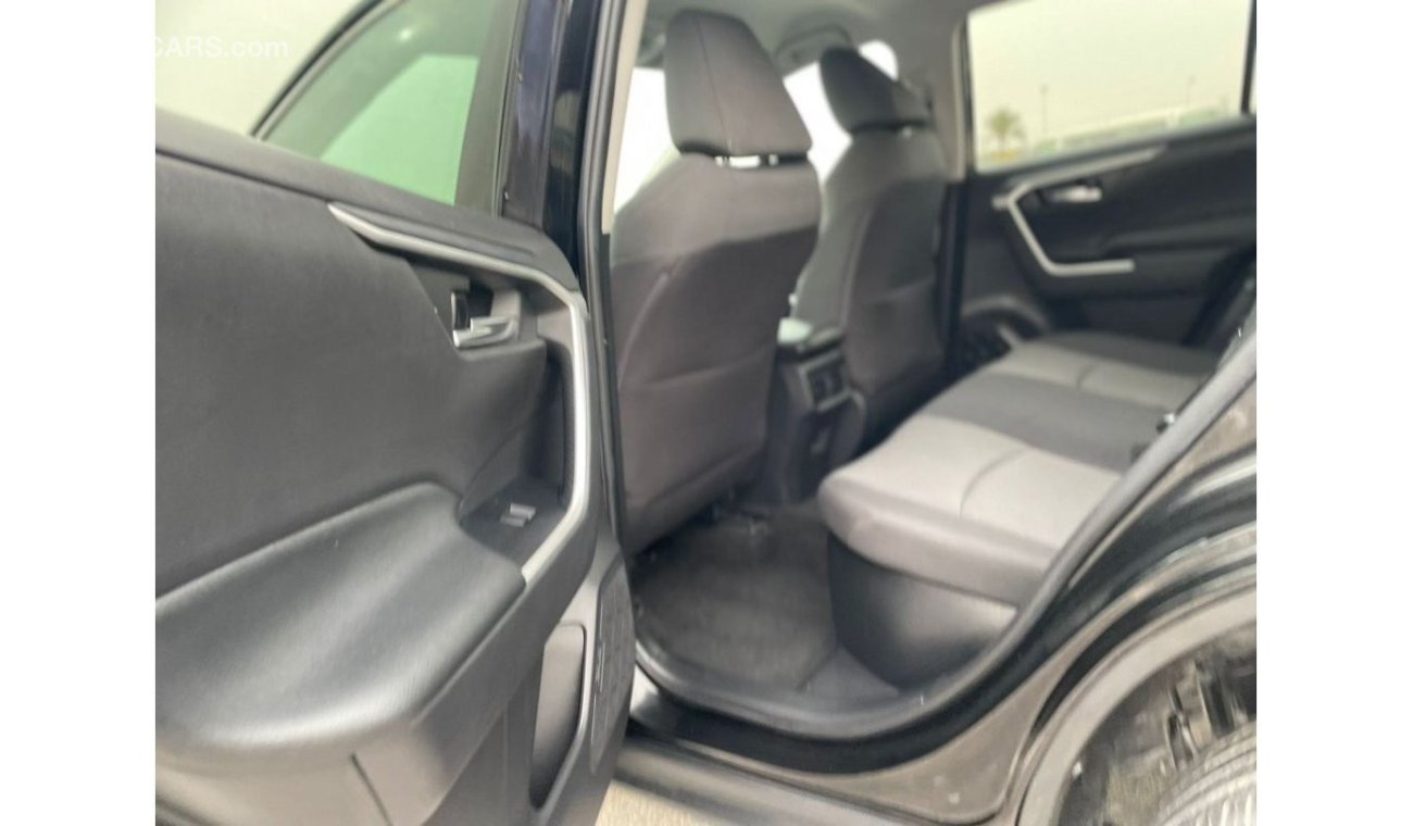 Toyota RAV4 2021 Toyota RAV4 XLE Hybrid Fuel 4x4 AWD - UAE PASS