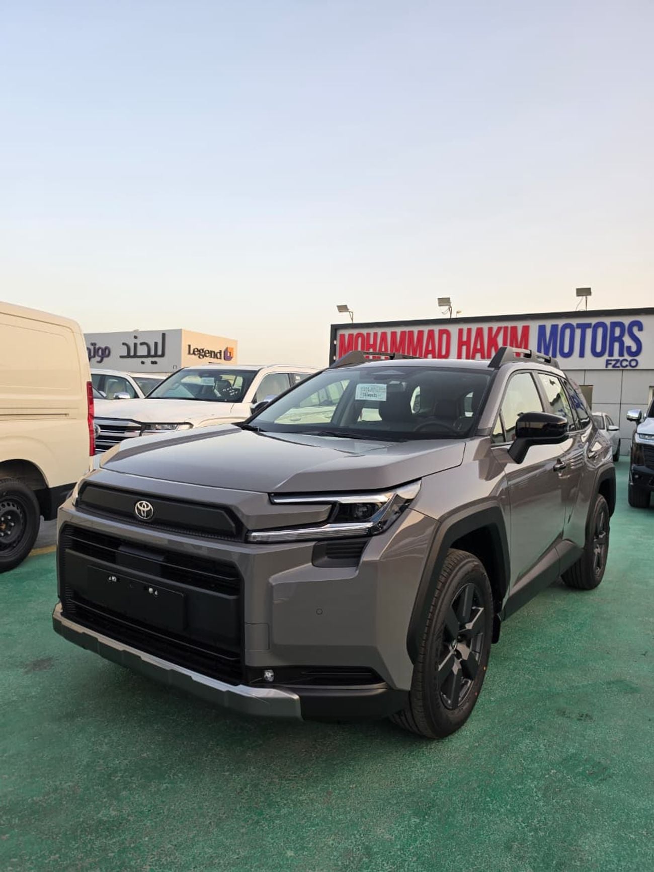 تويوتا راف ٤ Toyota RAV4 AXAL64 Hybrid 2026 – 2.5 لتر AWD | هايبرد | 5 أبواب | فل أوبشن