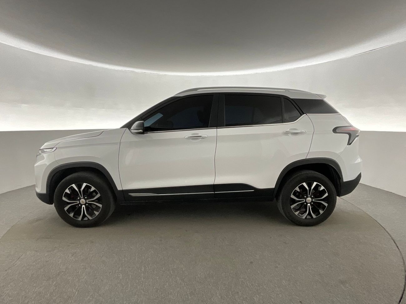 Nissan Kicks SV | Guaranteed Warranty | 0 Down Payment