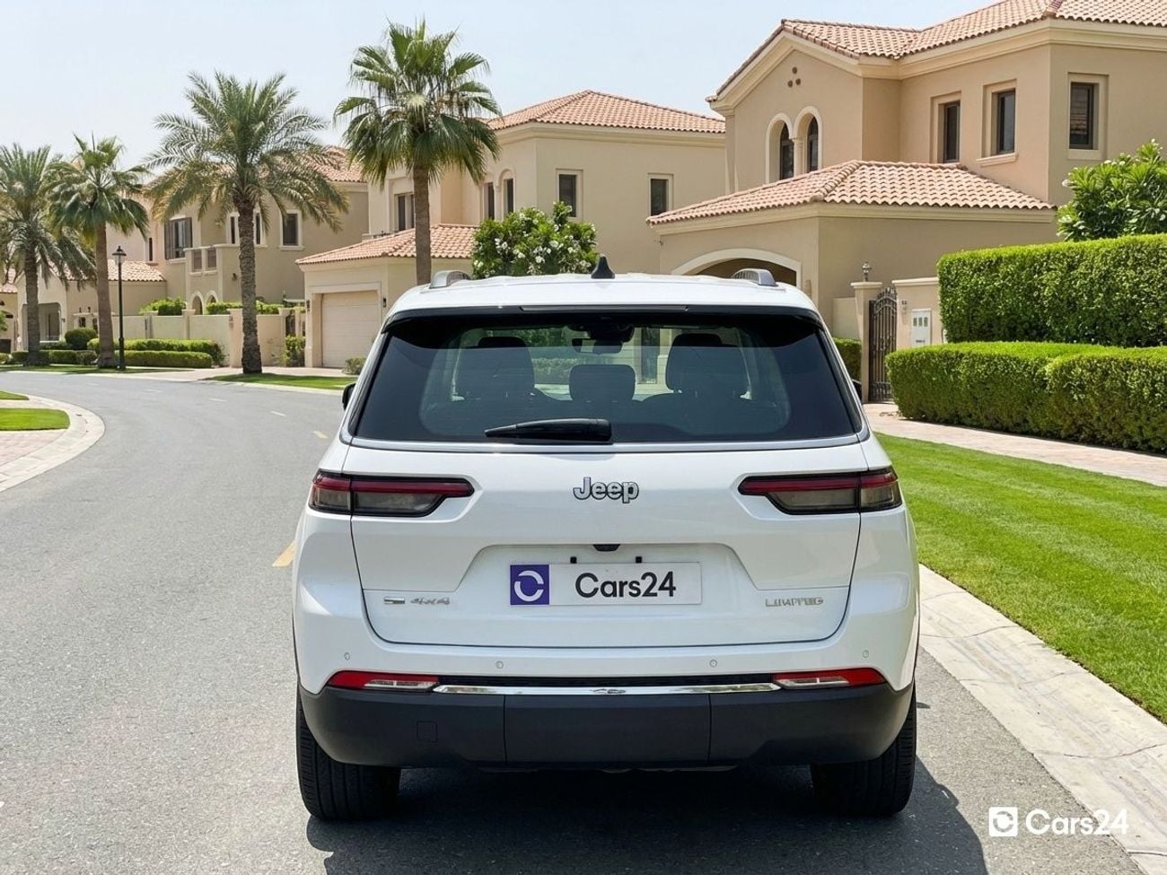 جيب جراند شيروكي 3.6L 2023 | 0 DP | 1971/Month | 30 Day Return | Service History