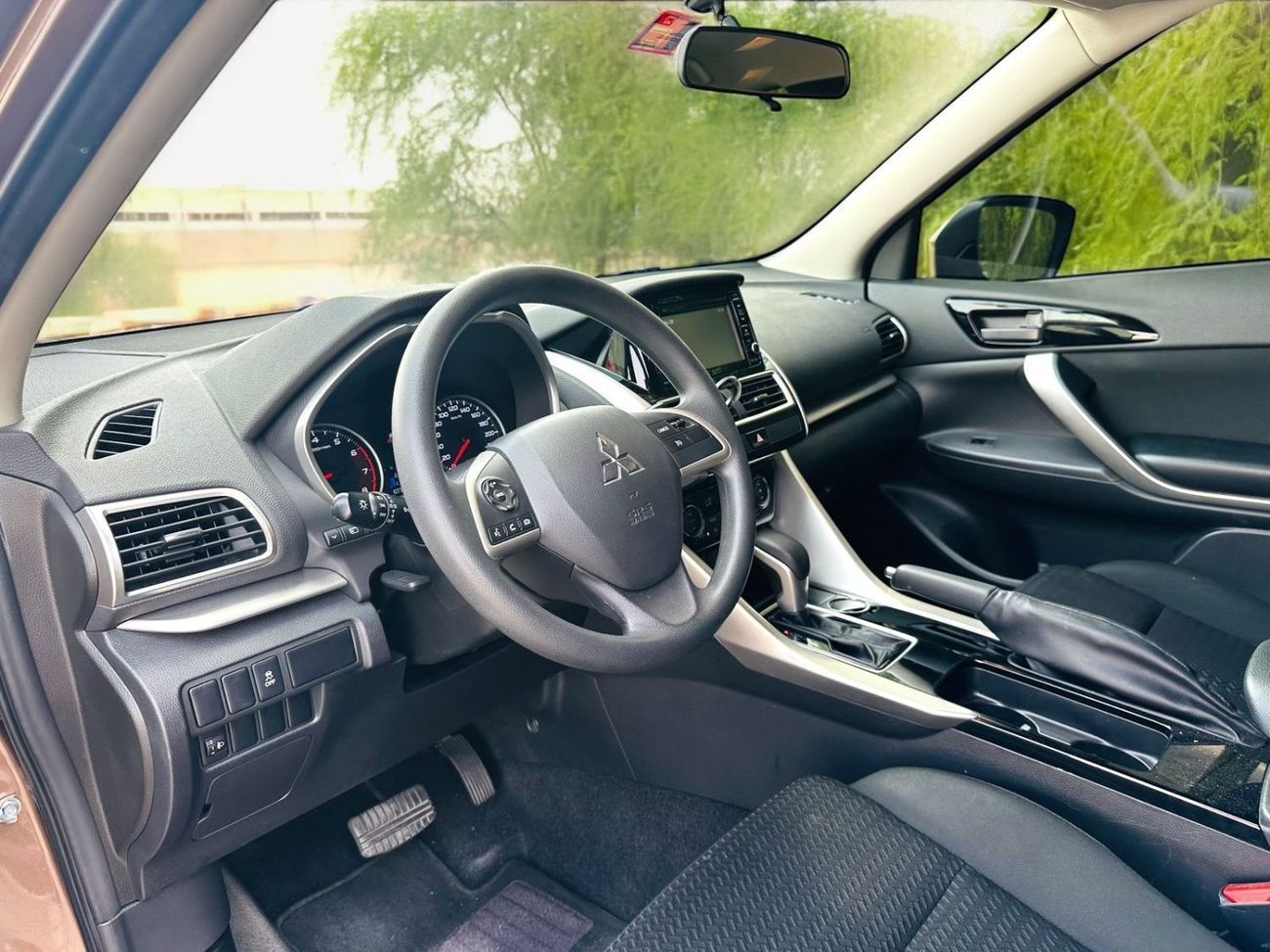 Mitsubishi Eclipse CROSS 1.5 TURBO I4 | 2019 | GCC SPECS | AED 760 PER MONTH